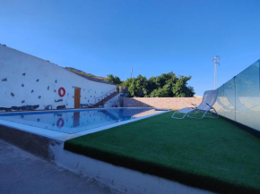 Casa en las Cuevecitas con vistas y piscina